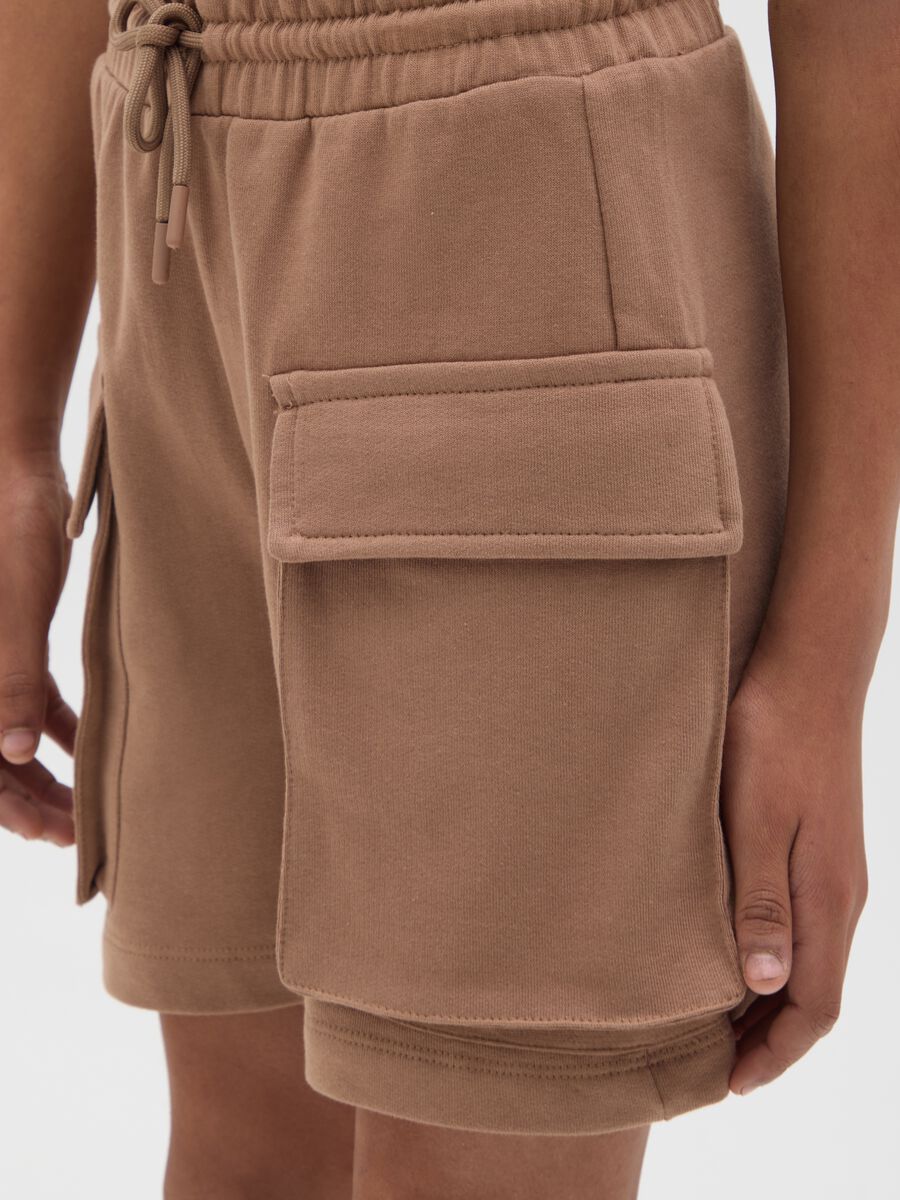 Brown cargo shorts in cotton_2