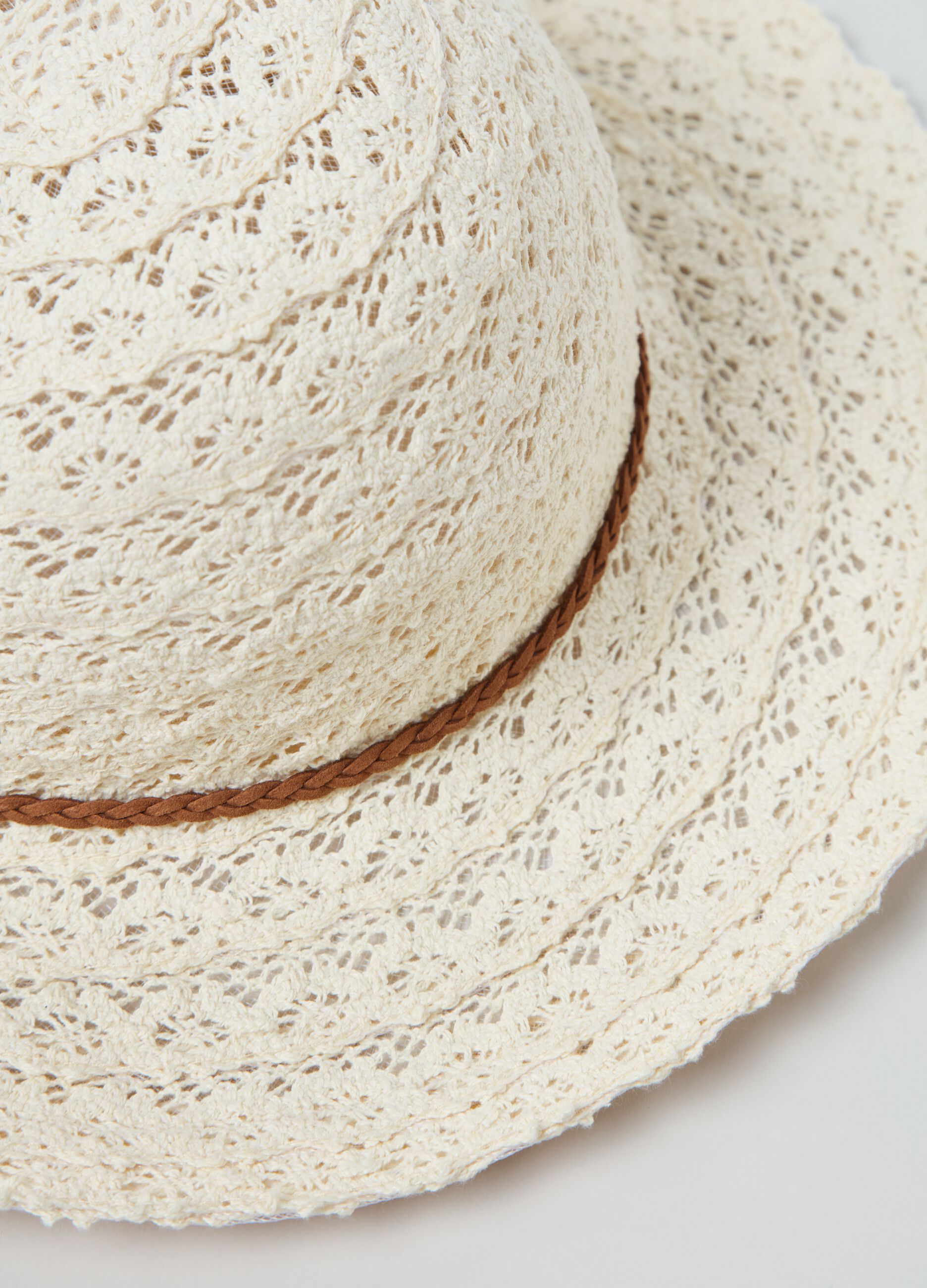 Cappello a cloche in sangallo_2