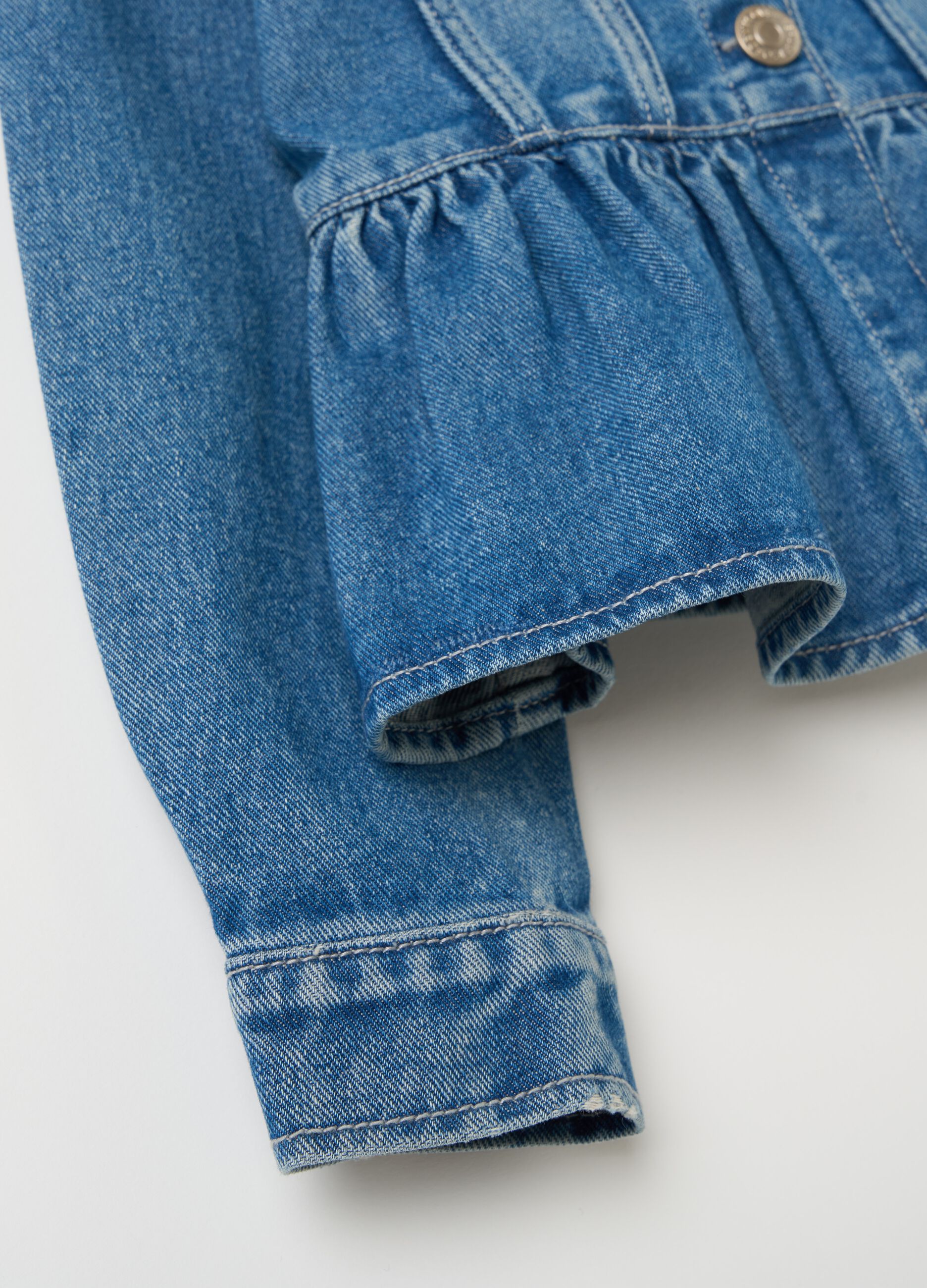 Giacca in denim con balza 