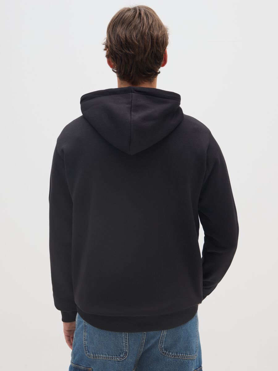 Black cotton blend hoodie with Hard Rock Cafe print_2