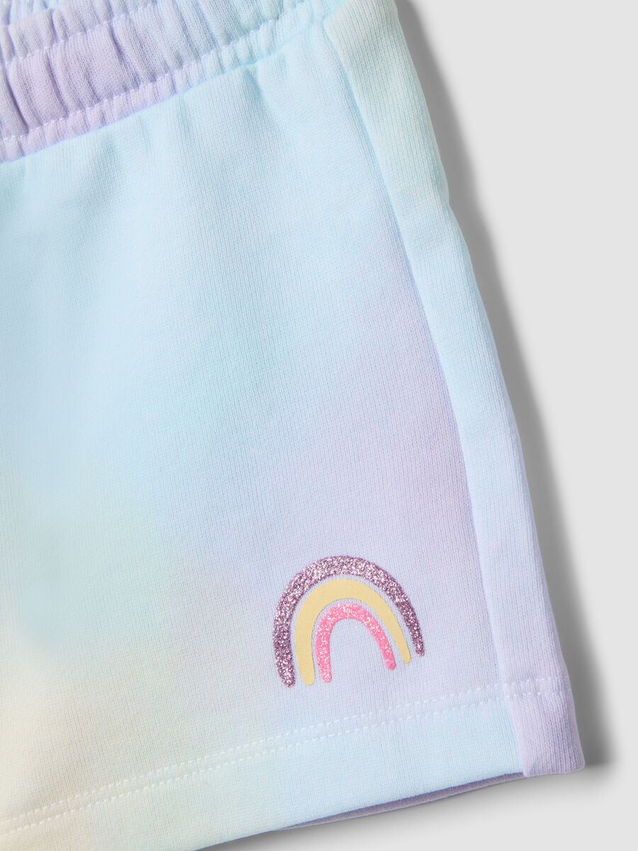 Multicolour pure cotton regular fit shorts for girls_3