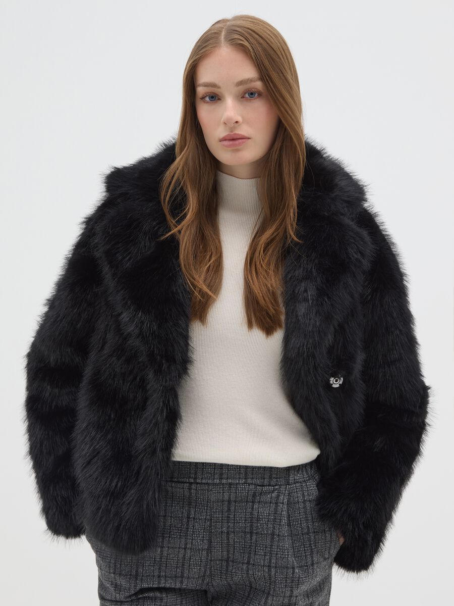 Giacca nera regular fit con bottoni_0