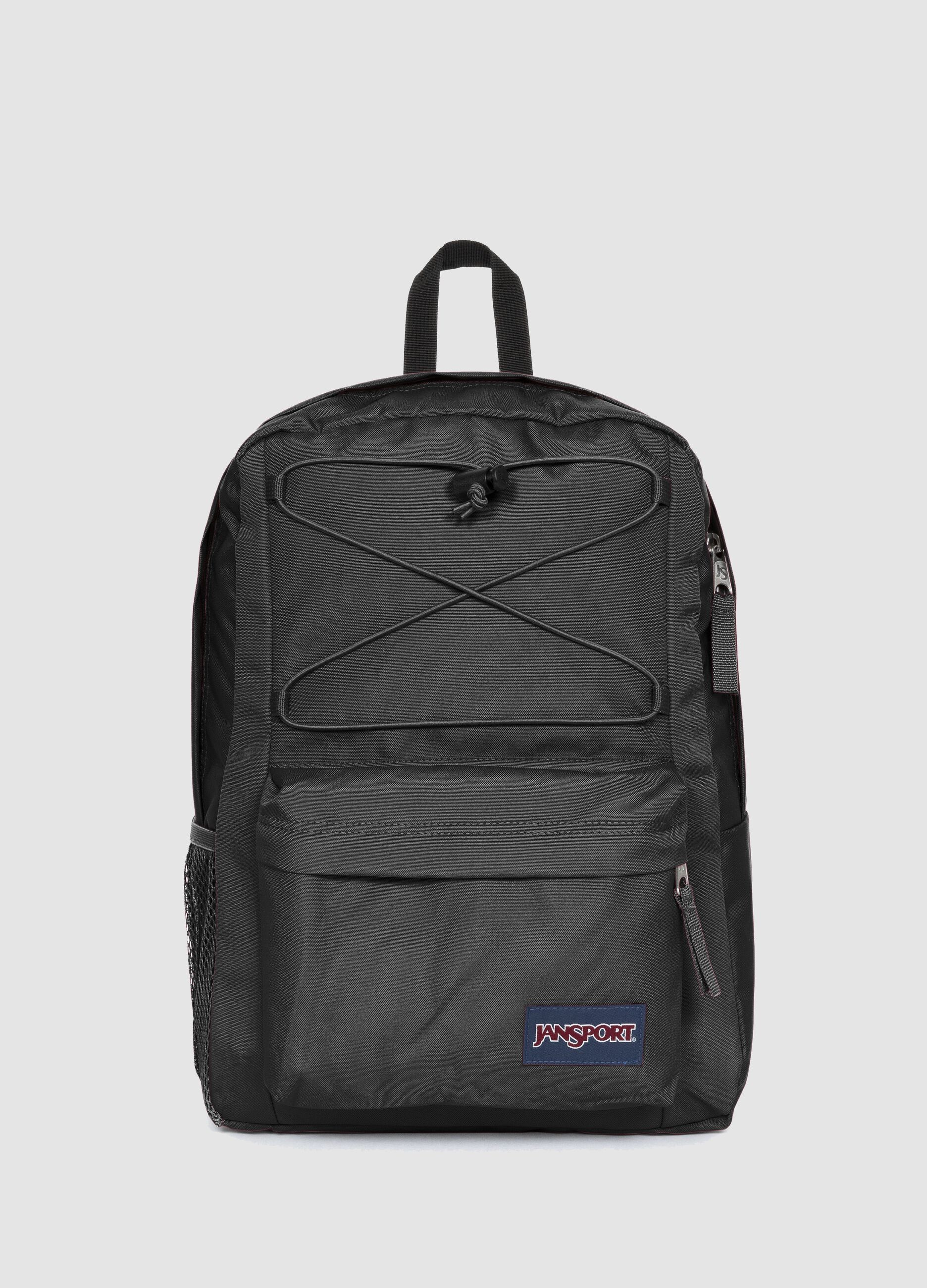 Zaino nero con tasca frontale e spallacci regolabili