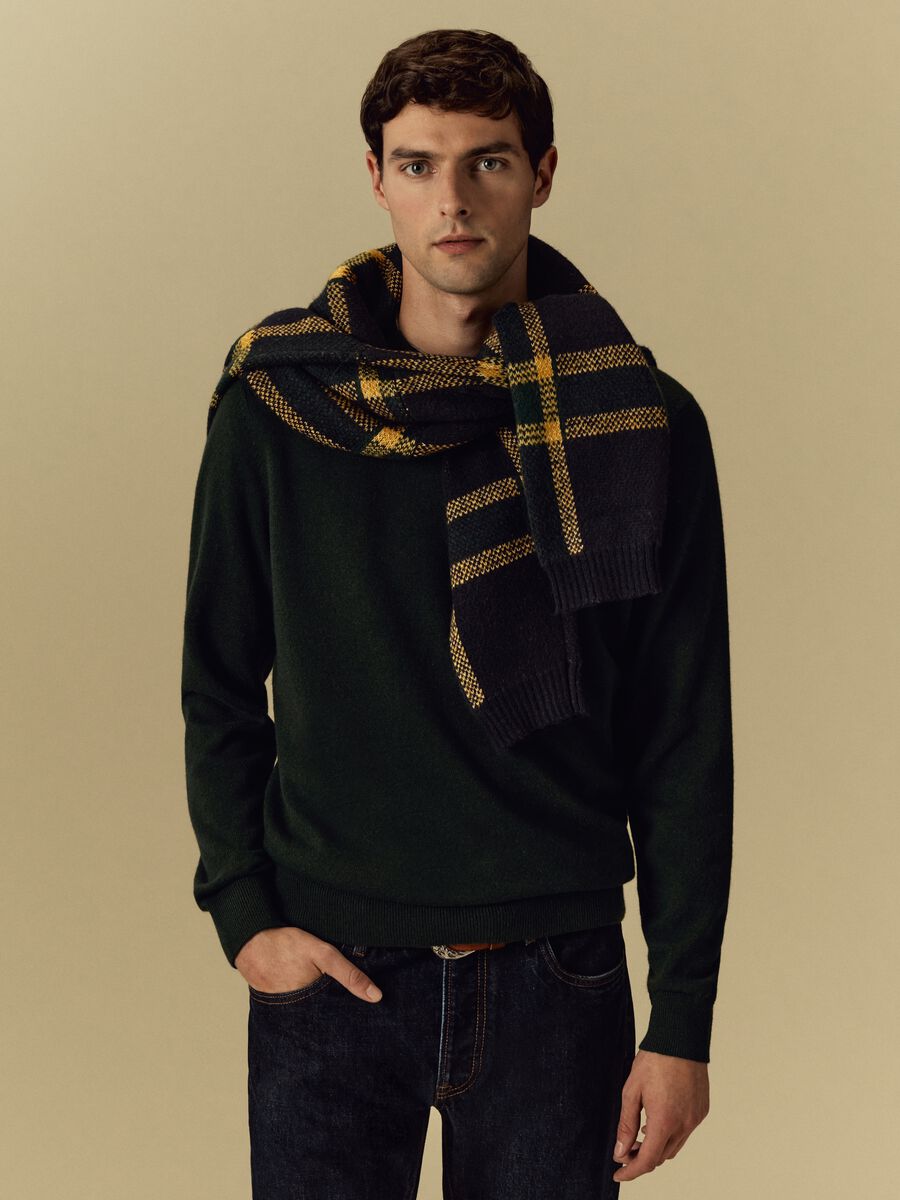Pullover girocollo in cashmere_0