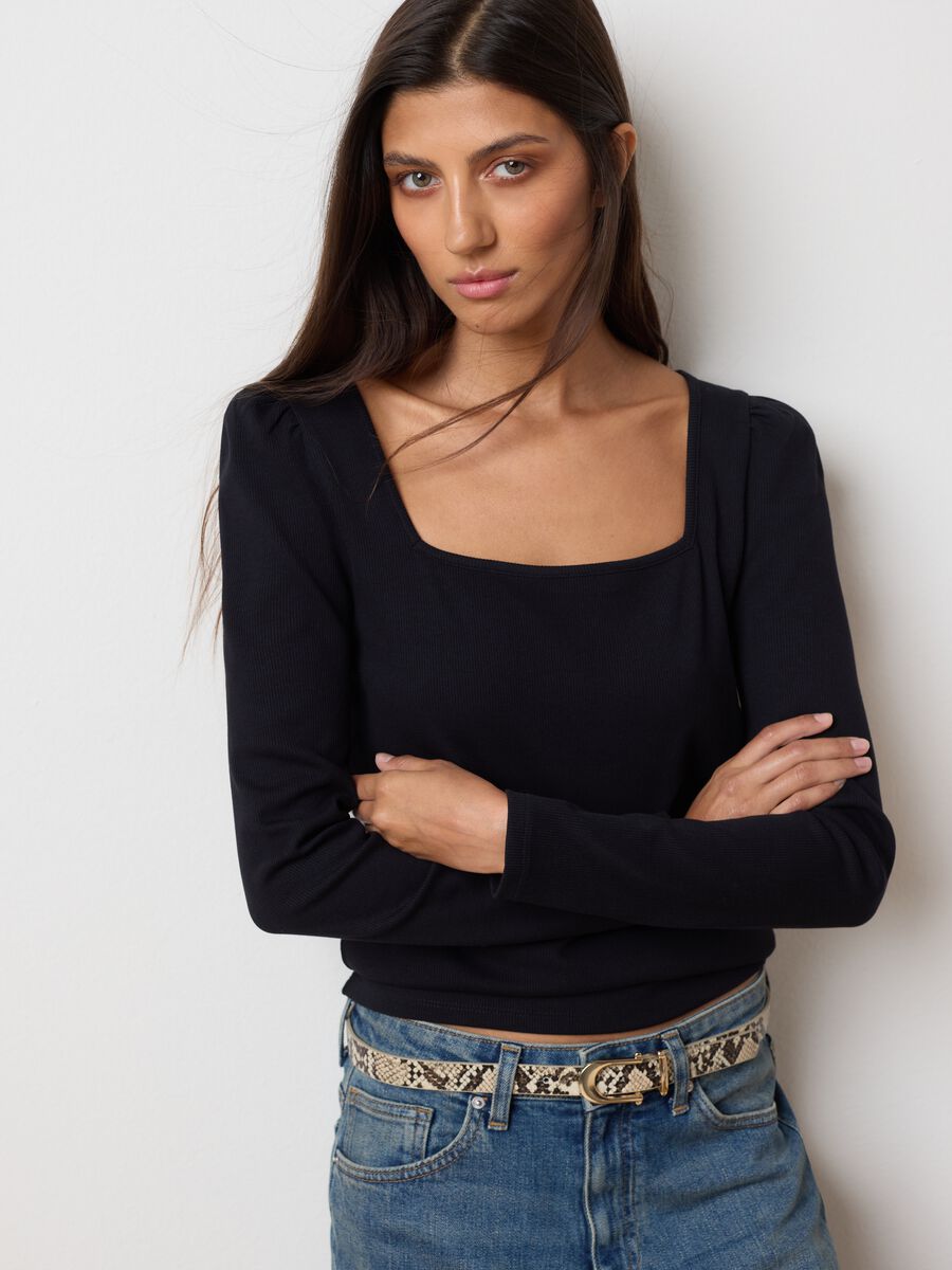 Black stretch cotton blend regular fit top with round neckline_0