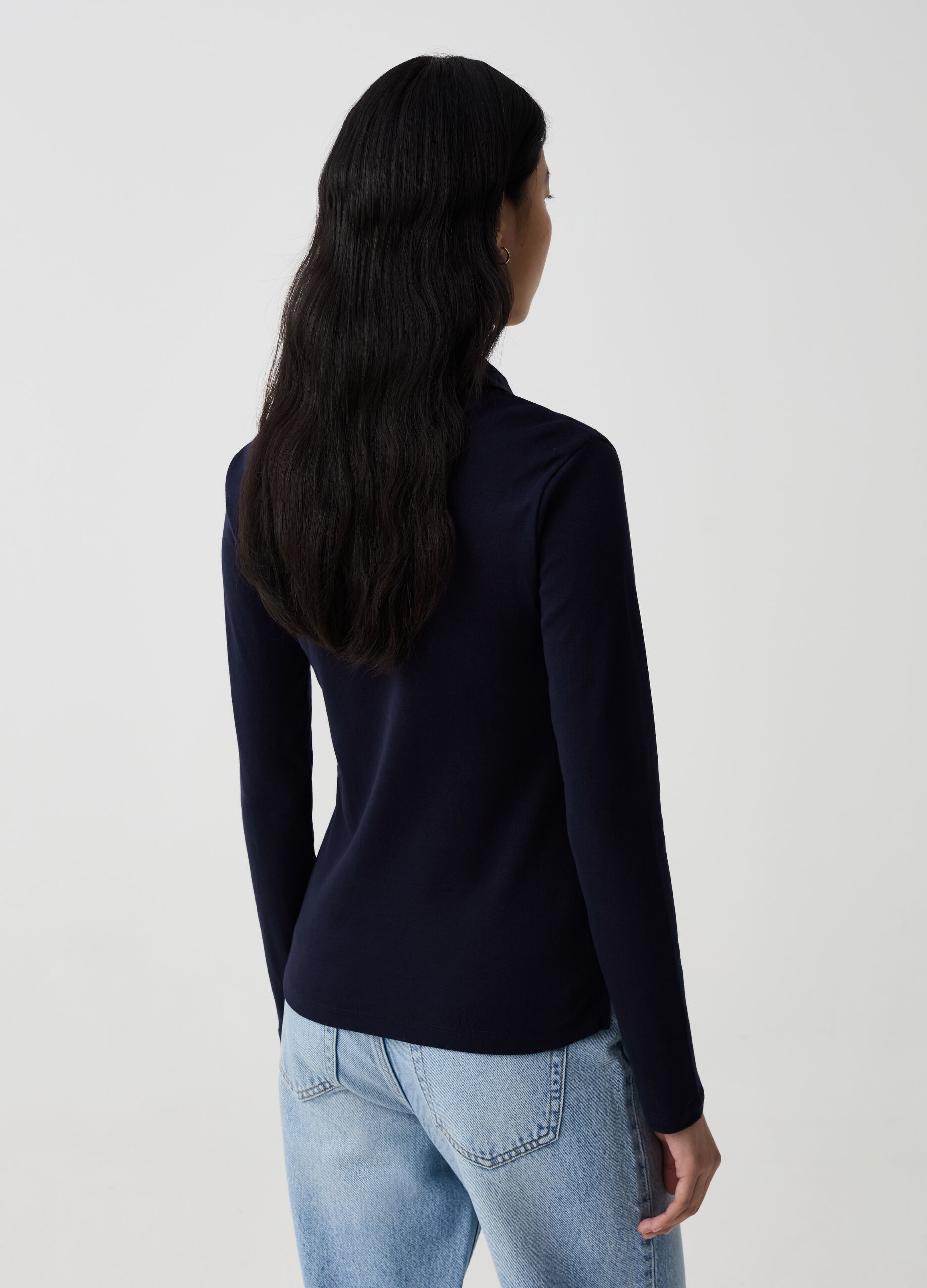 Long-sleeved T-shirt with polo neck