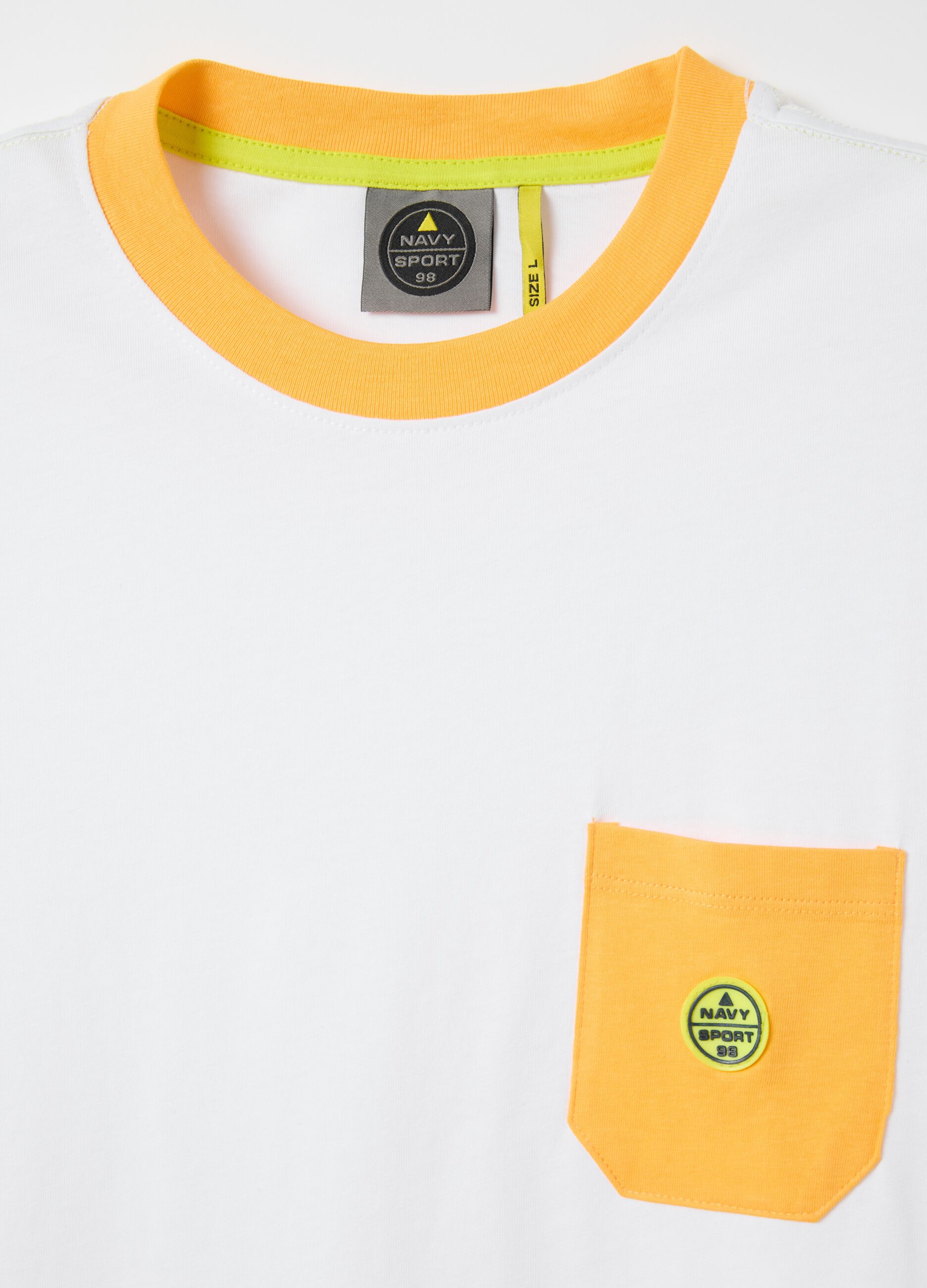 White T-shirt with pocket and contrasting details