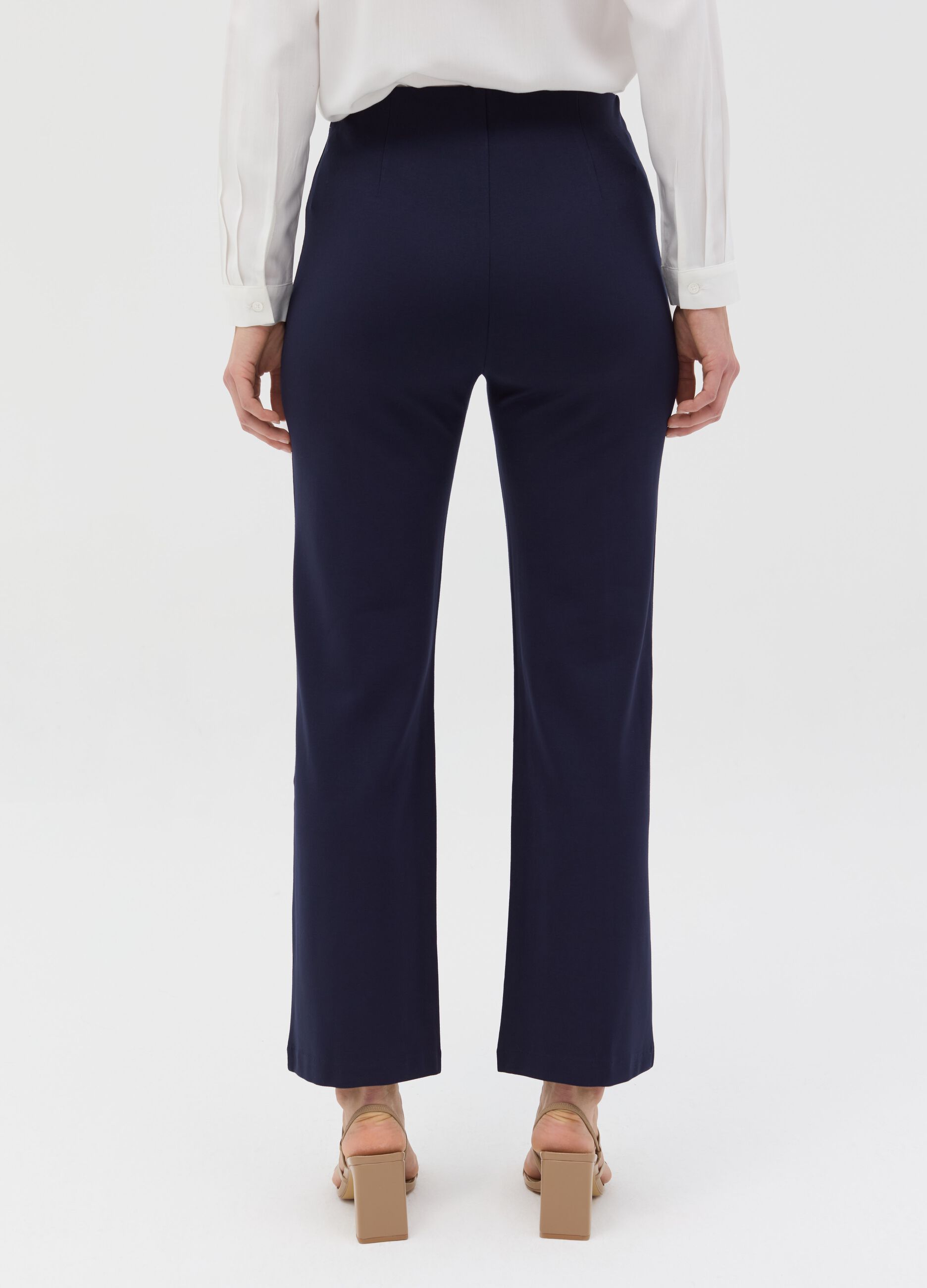 Pantalone a sigaretta in punto Milano