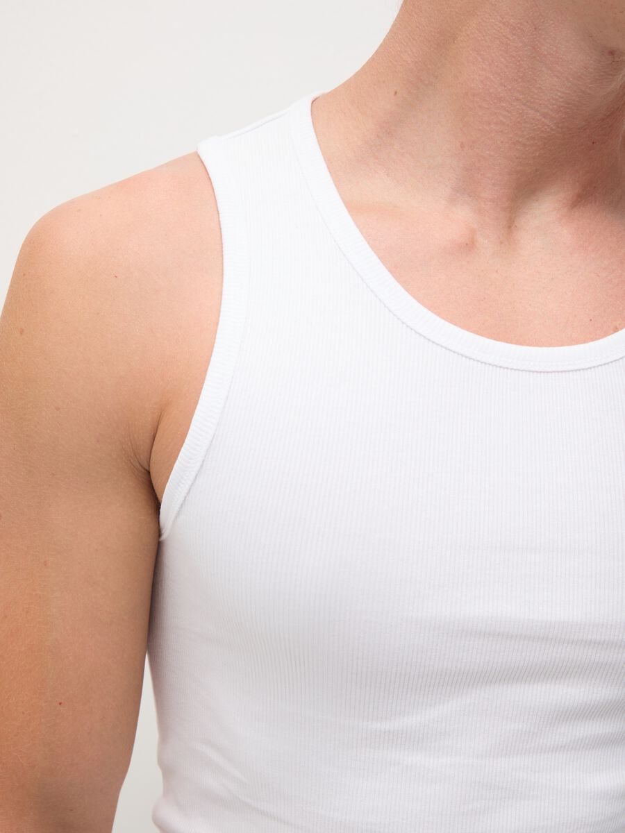 Men's white fitted stretch cotton vest_2