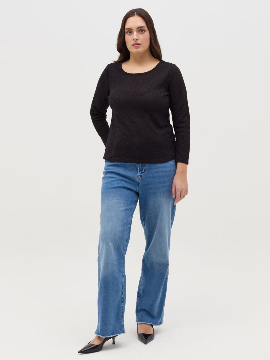 Curvy long-sleeved T-shirt with lace weave_1