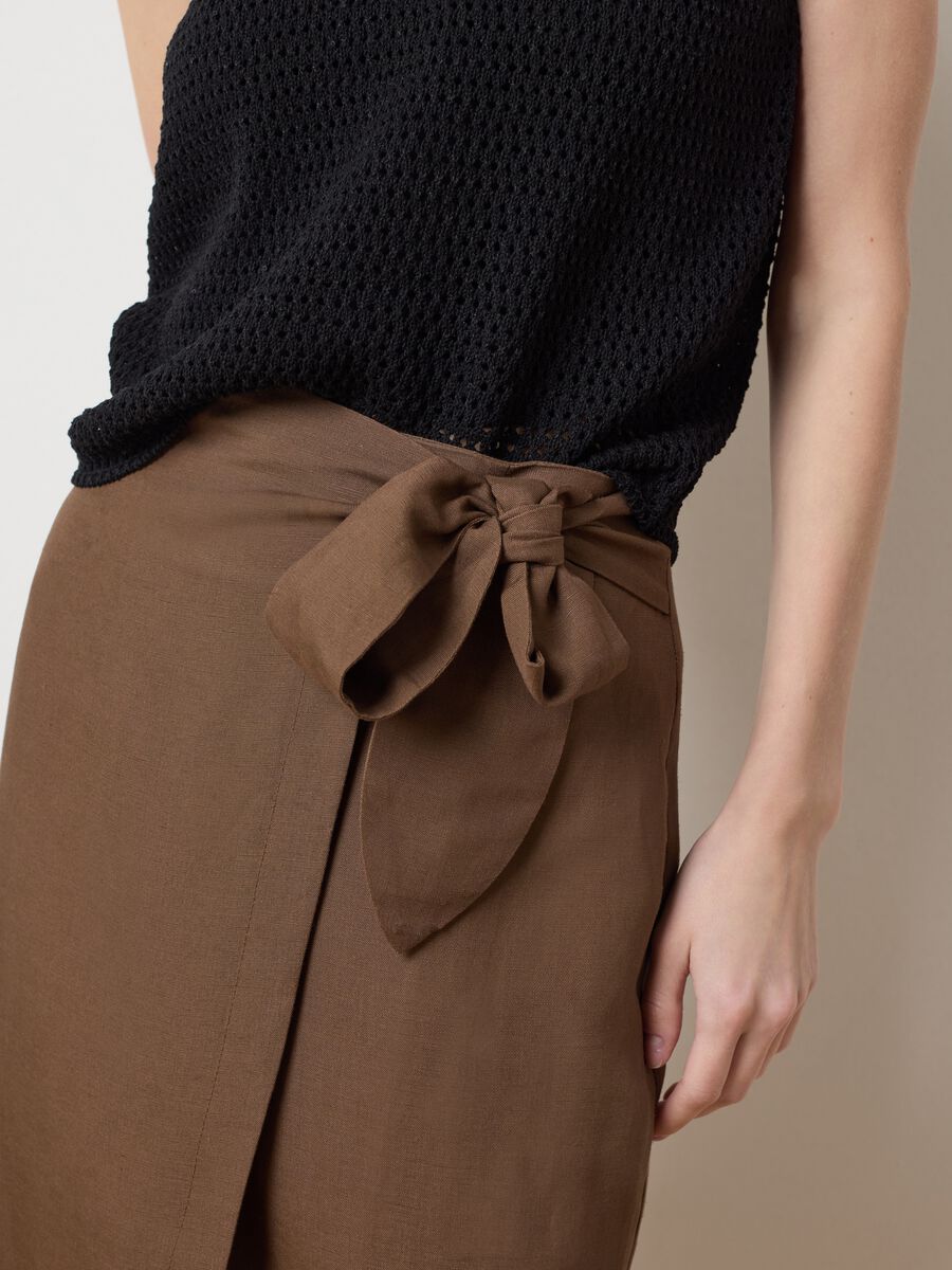Brown wraparound midi skirt with knot_3