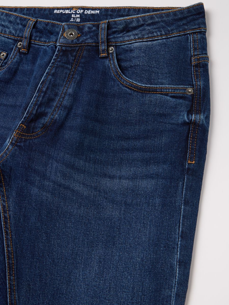 Slim-fit stretch jeans_5
