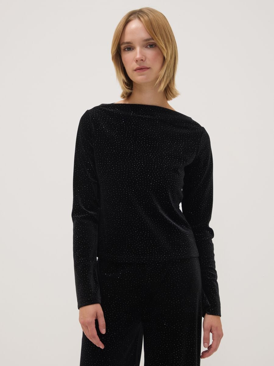 Maglia nera in tessuto elasticizzato con Girocollo_0