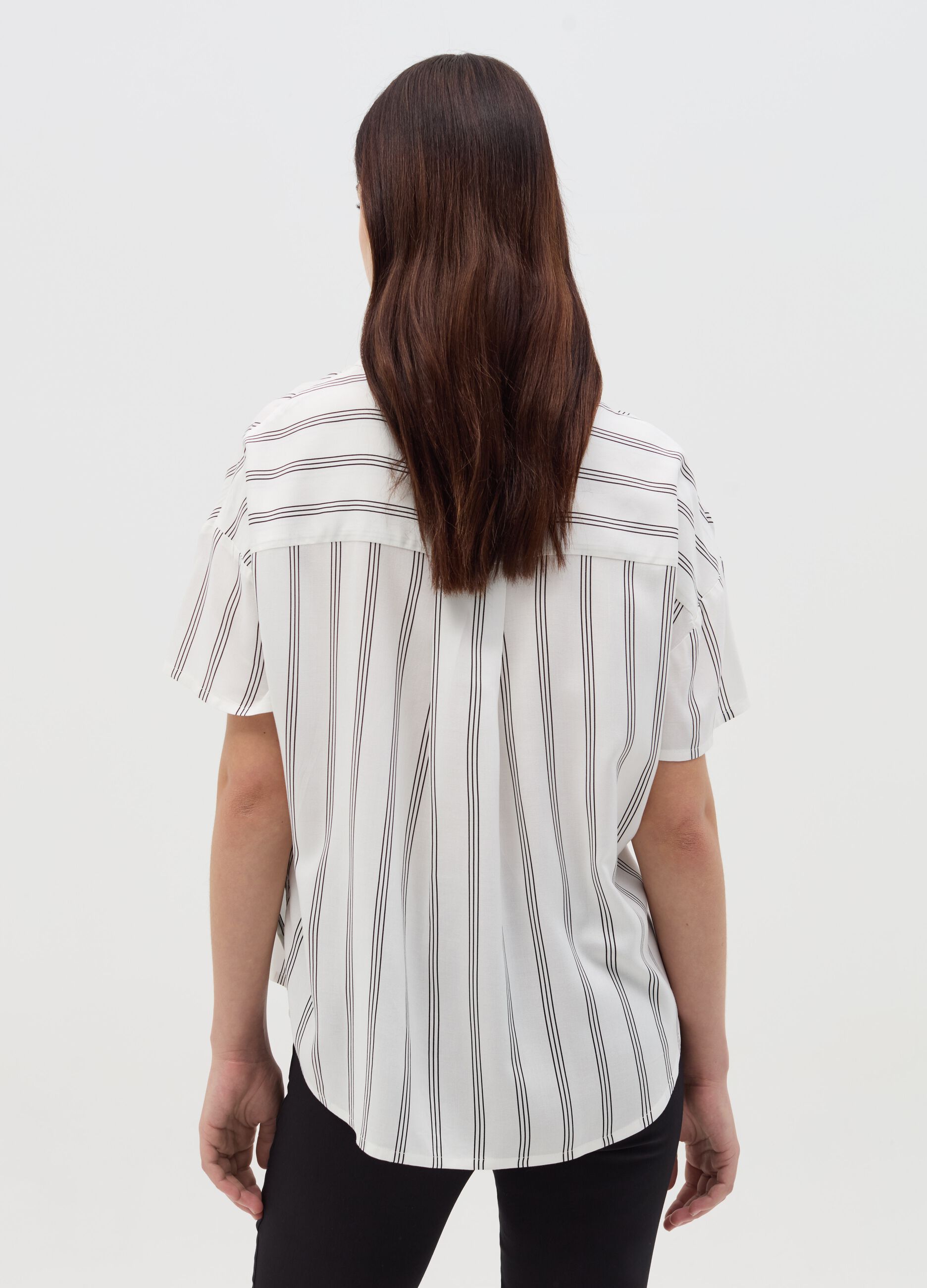 Camicia in viscosa a maniche corte