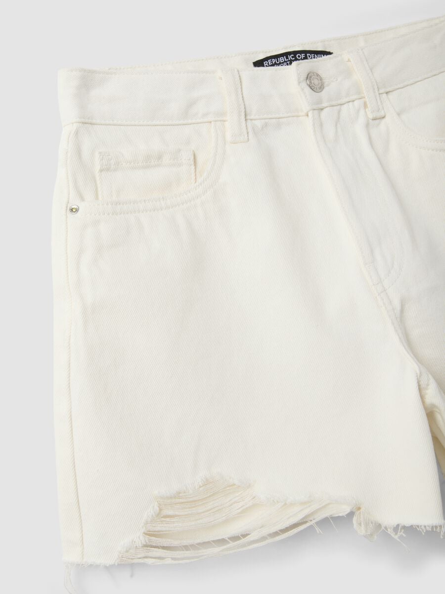 Shorts bianchi in puro cotone_5