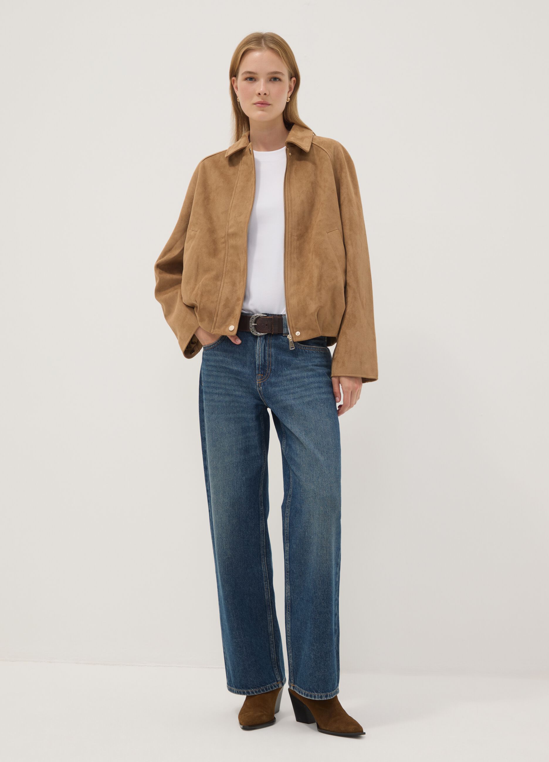 Beige regular-fit jacket with zip and buttons