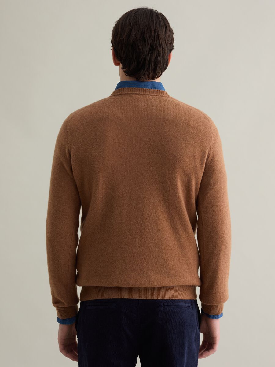 Lambswool crew-neck pullover_3