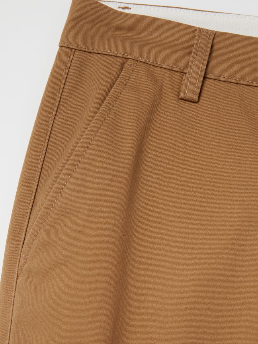Regular-fit chino trousers_5
