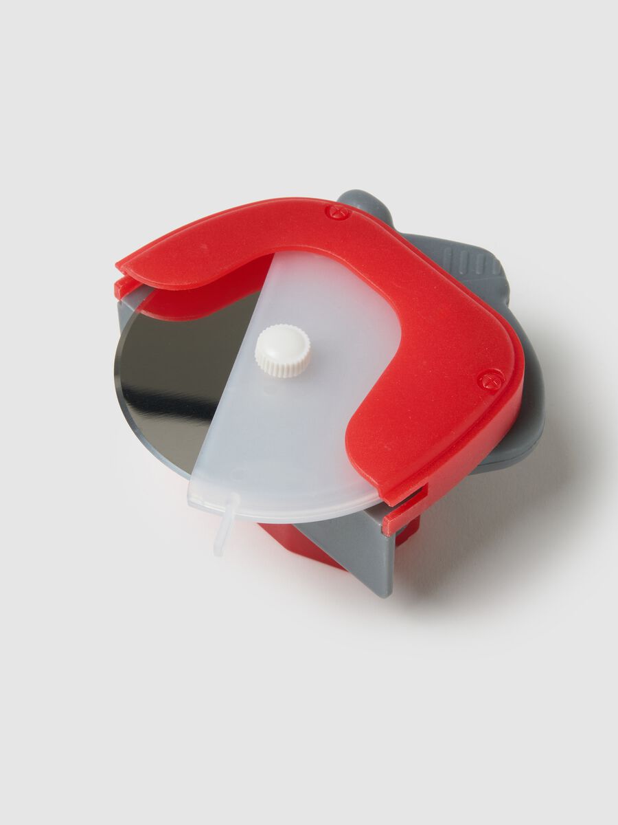 Multicolour Pizza Cutter with Steel Wheel_1