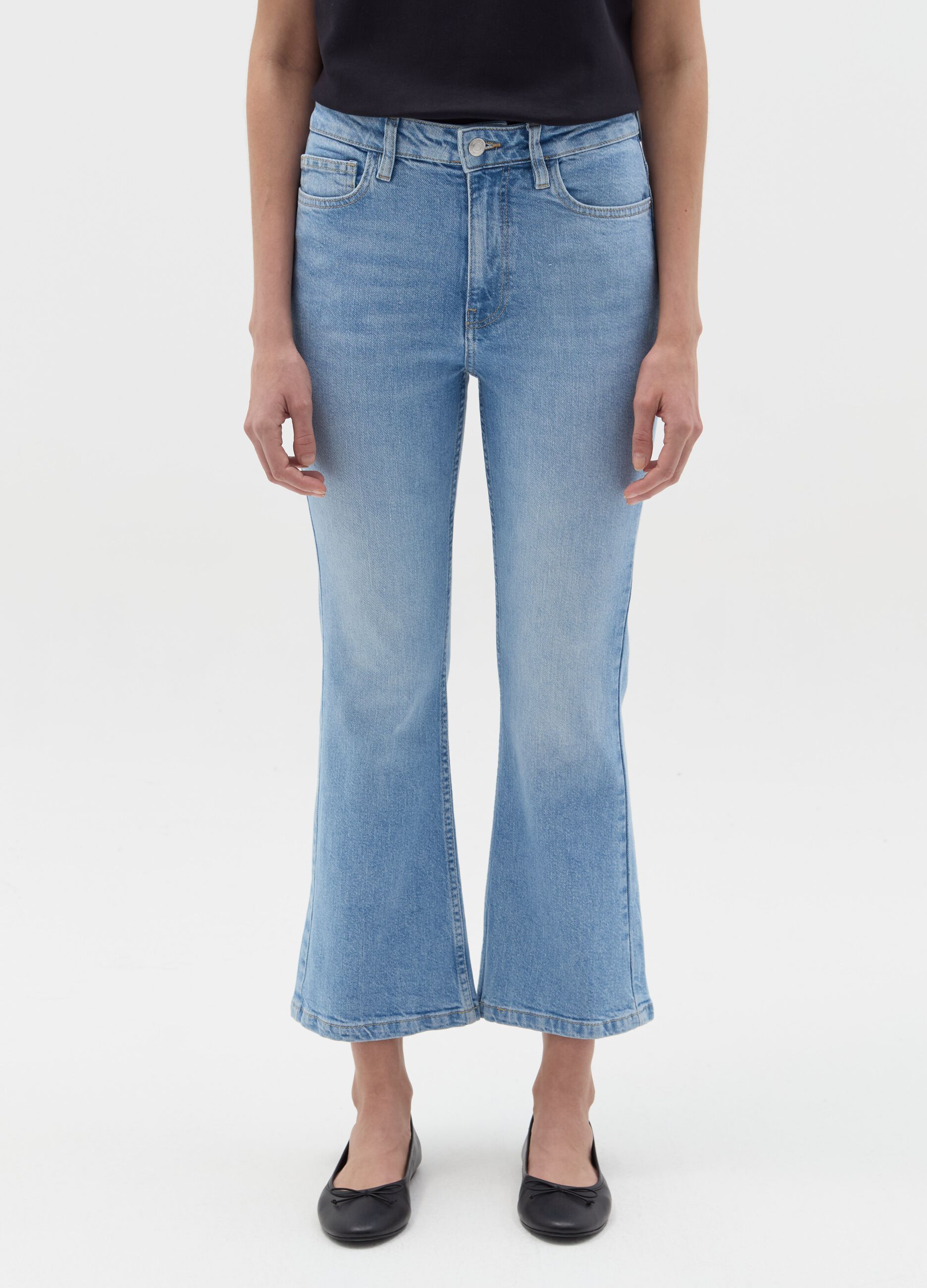 Cropped flare-fit jeans