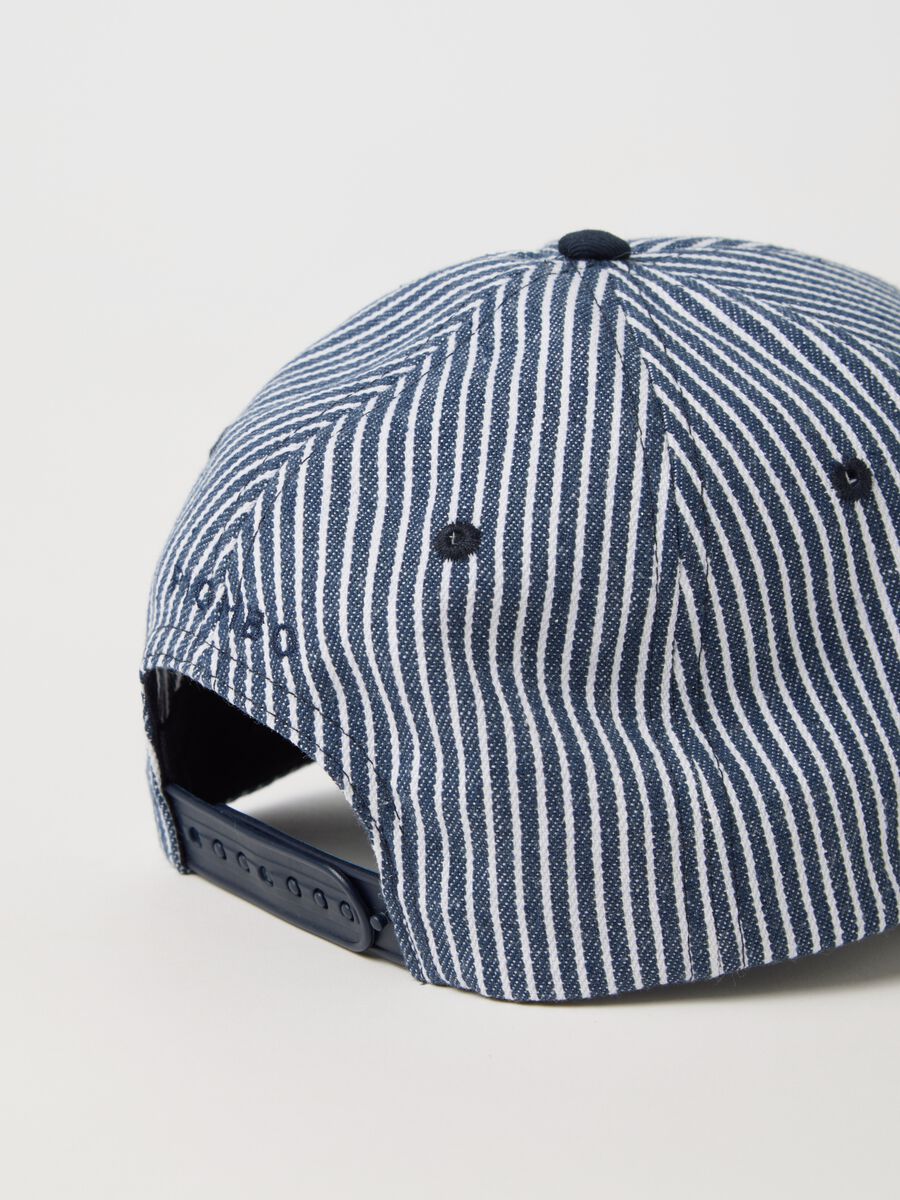 Striped baseball cap_2