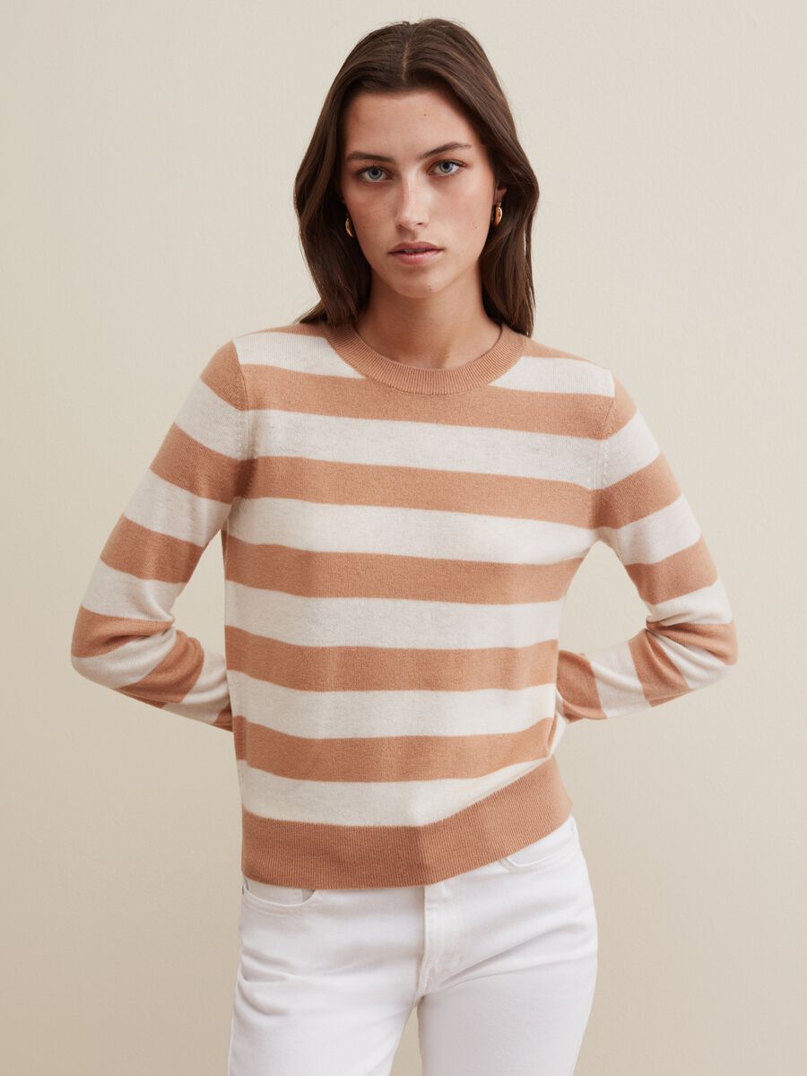 Pullover in lana a righe_1