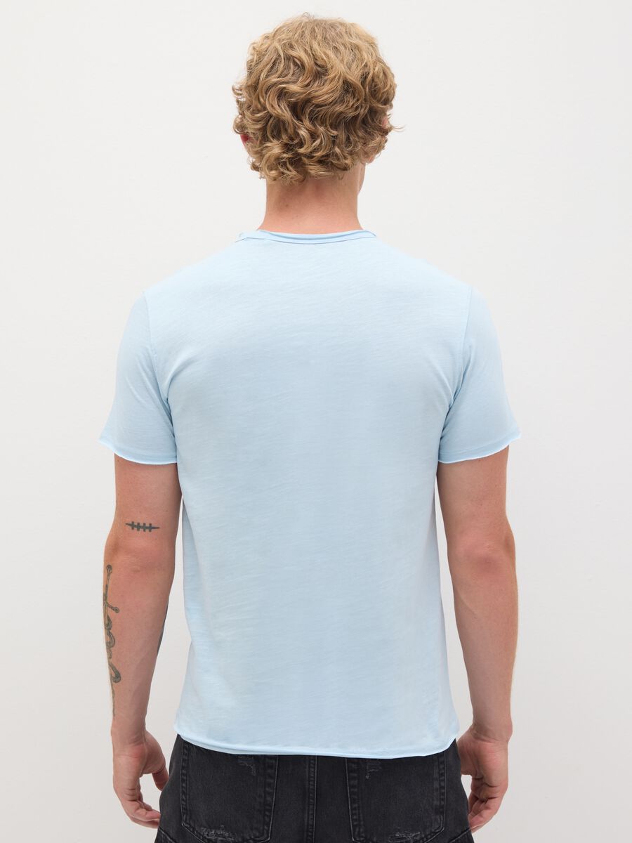 Men's pure cotton light blue regular fit T-shirt_3
