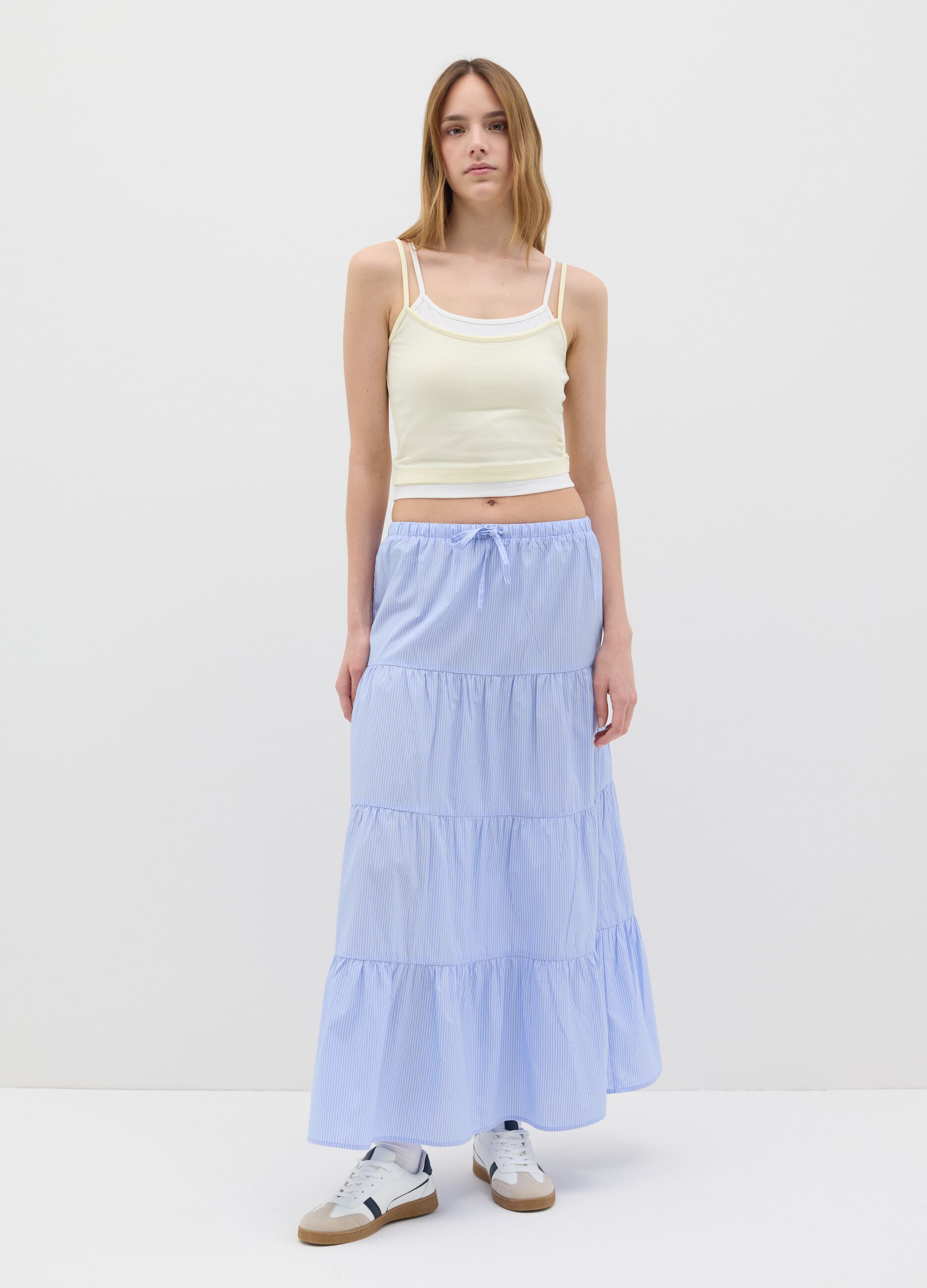 Tank top da donna in cotone elasticizzato giallo con bretelle sottili