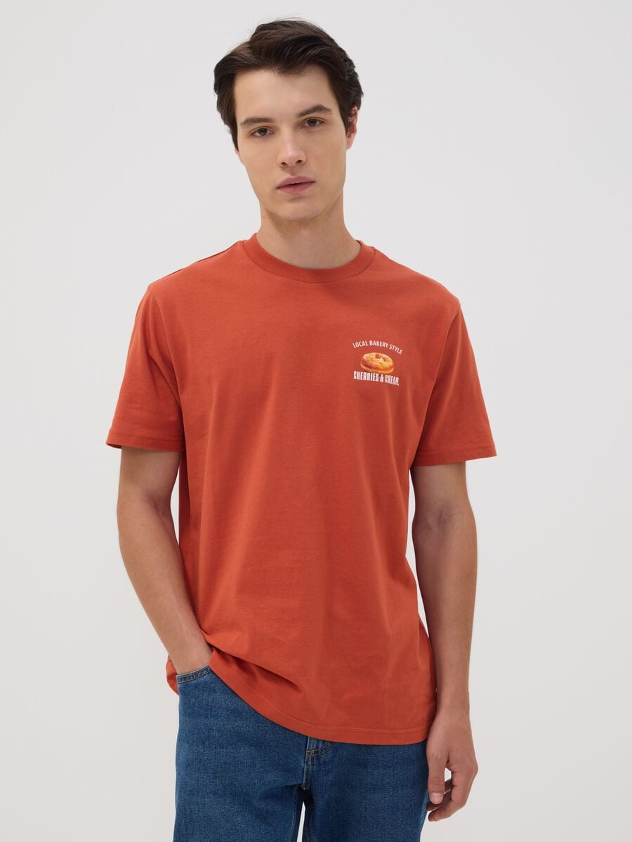 Red pure cotton jersey T-shirt with graphic print, regular fit_0