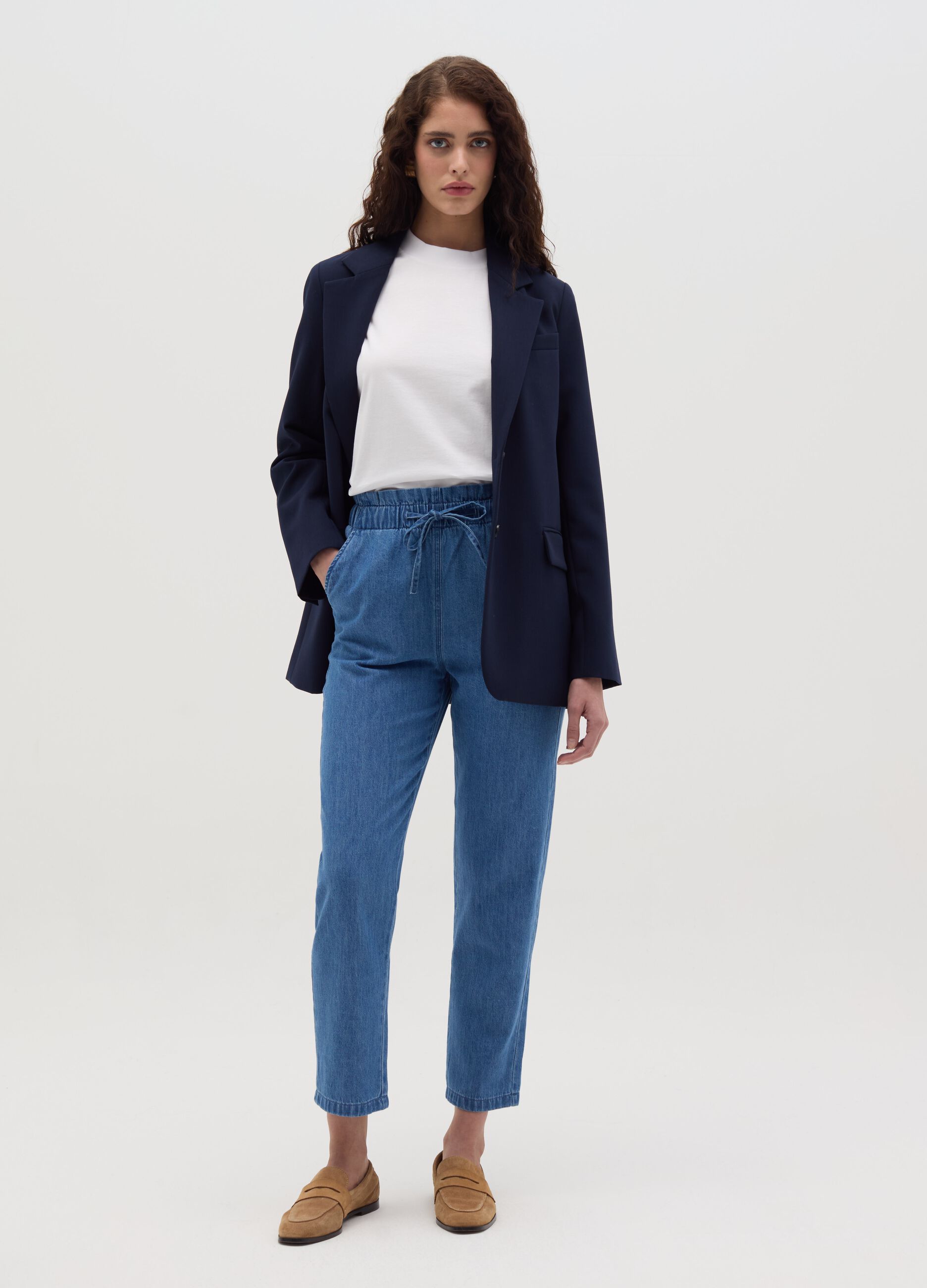 Cropped joggers in denim with drawstring