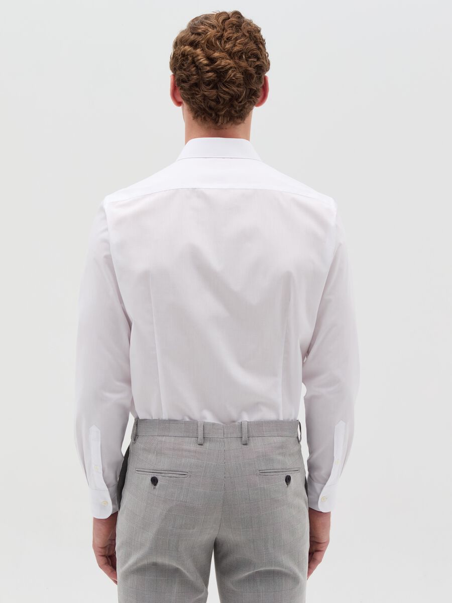 Solid colour slim fit shirt_2