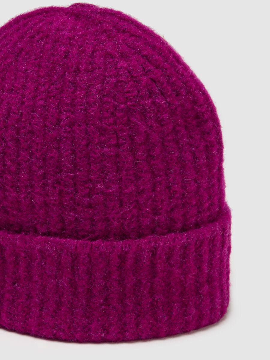 Purple Knitted Beanie_3
