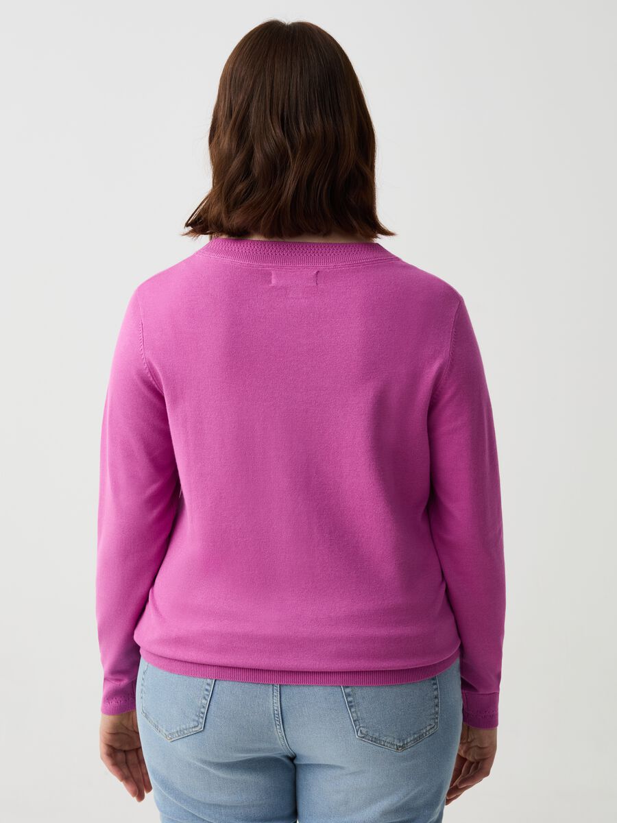 Curvy pullover with round neck_1