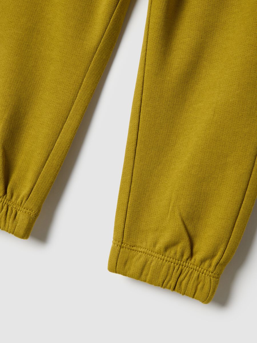 Children's regular fit black cotton jogger trousers_3