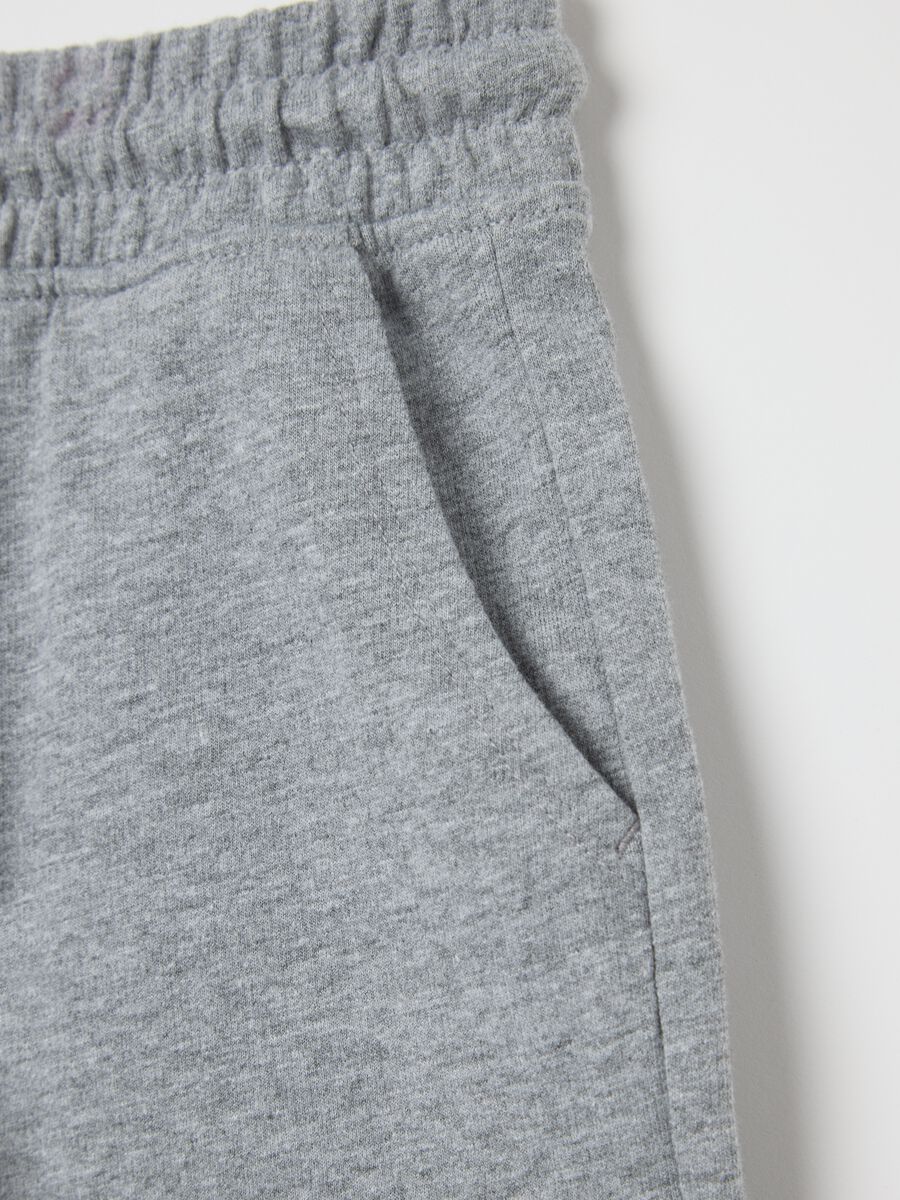 Bermuda jogger grigio in cotone con coulisse_3