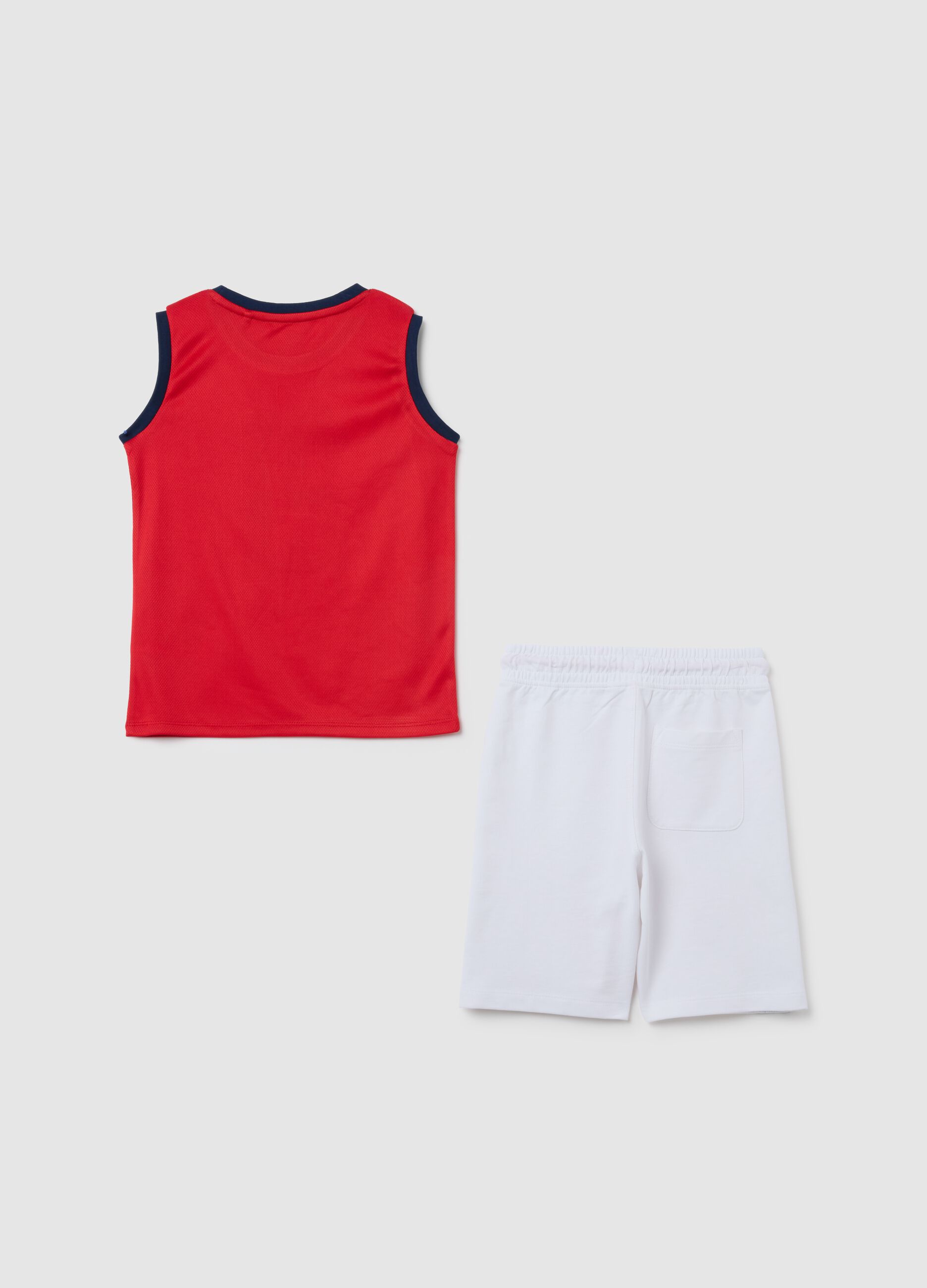 Kids' sports set in mixed red and white