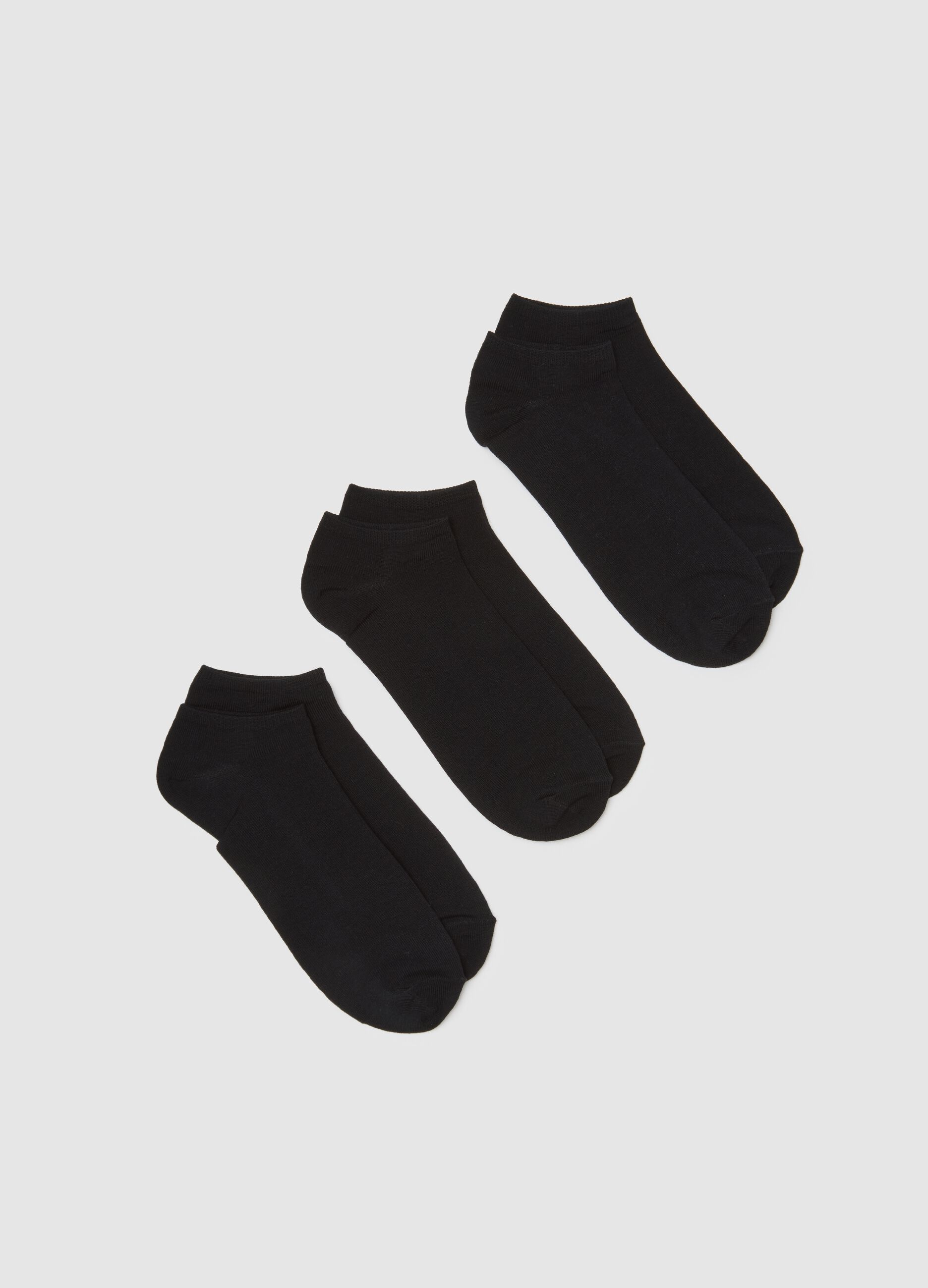 Set of black cotton blend socks