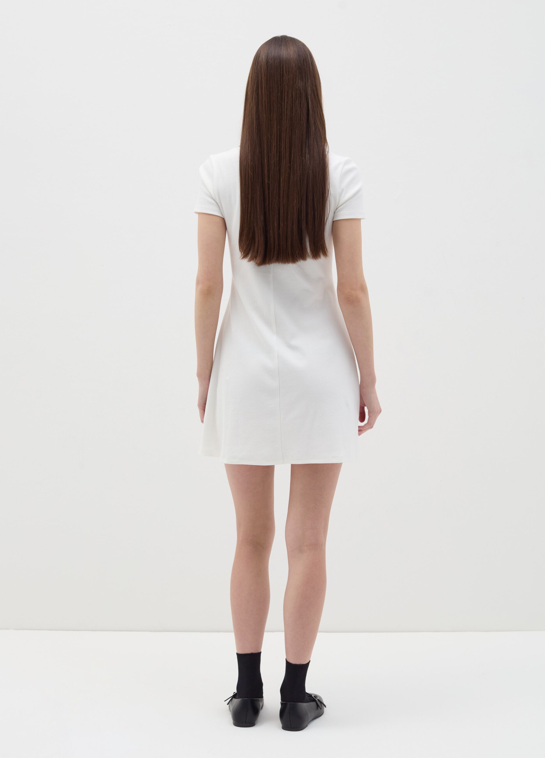 Short dress with polo neck