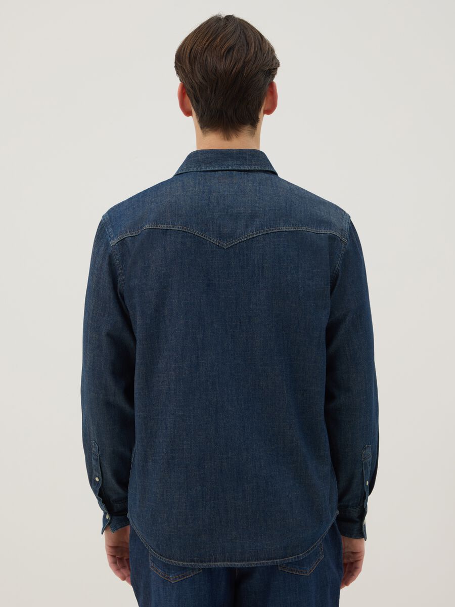 Blue pure cotton denim shirt regular fit with pockets_2