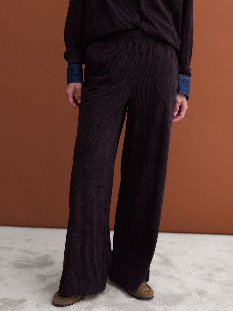 Brown wide-leg trousers with elasticated waist_1