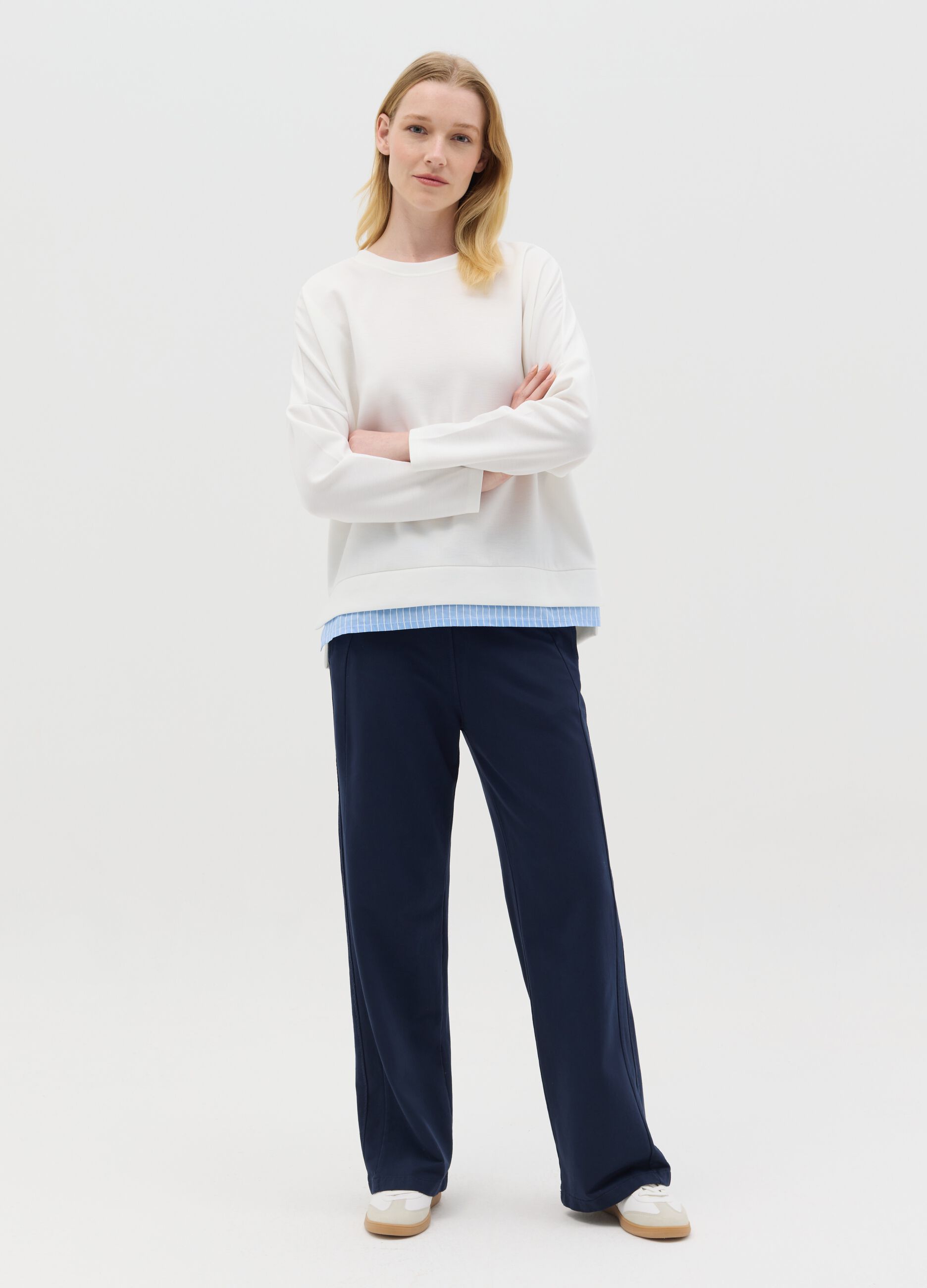Blue fluid trousers with wide leg