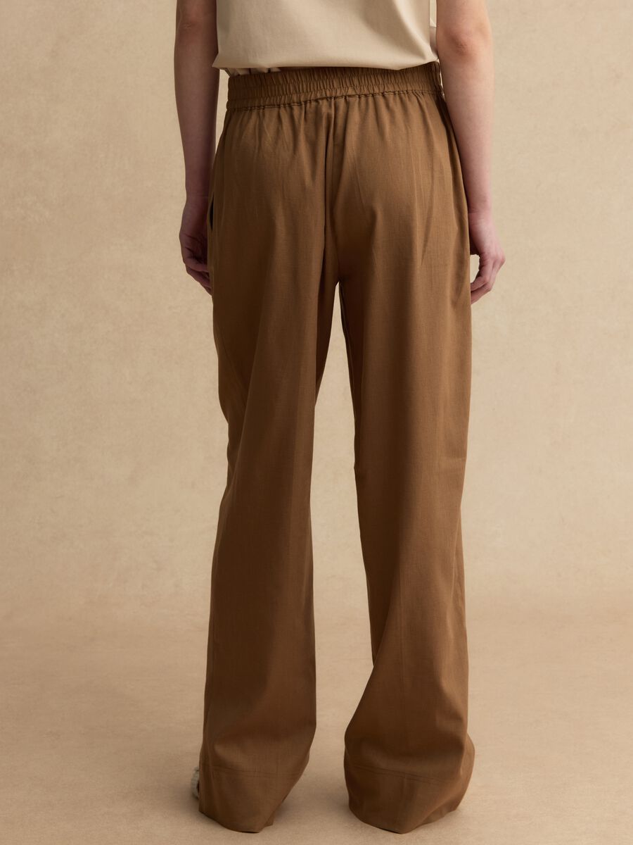 Pantaloni in misto lino e viscosa marroni wide leg_2