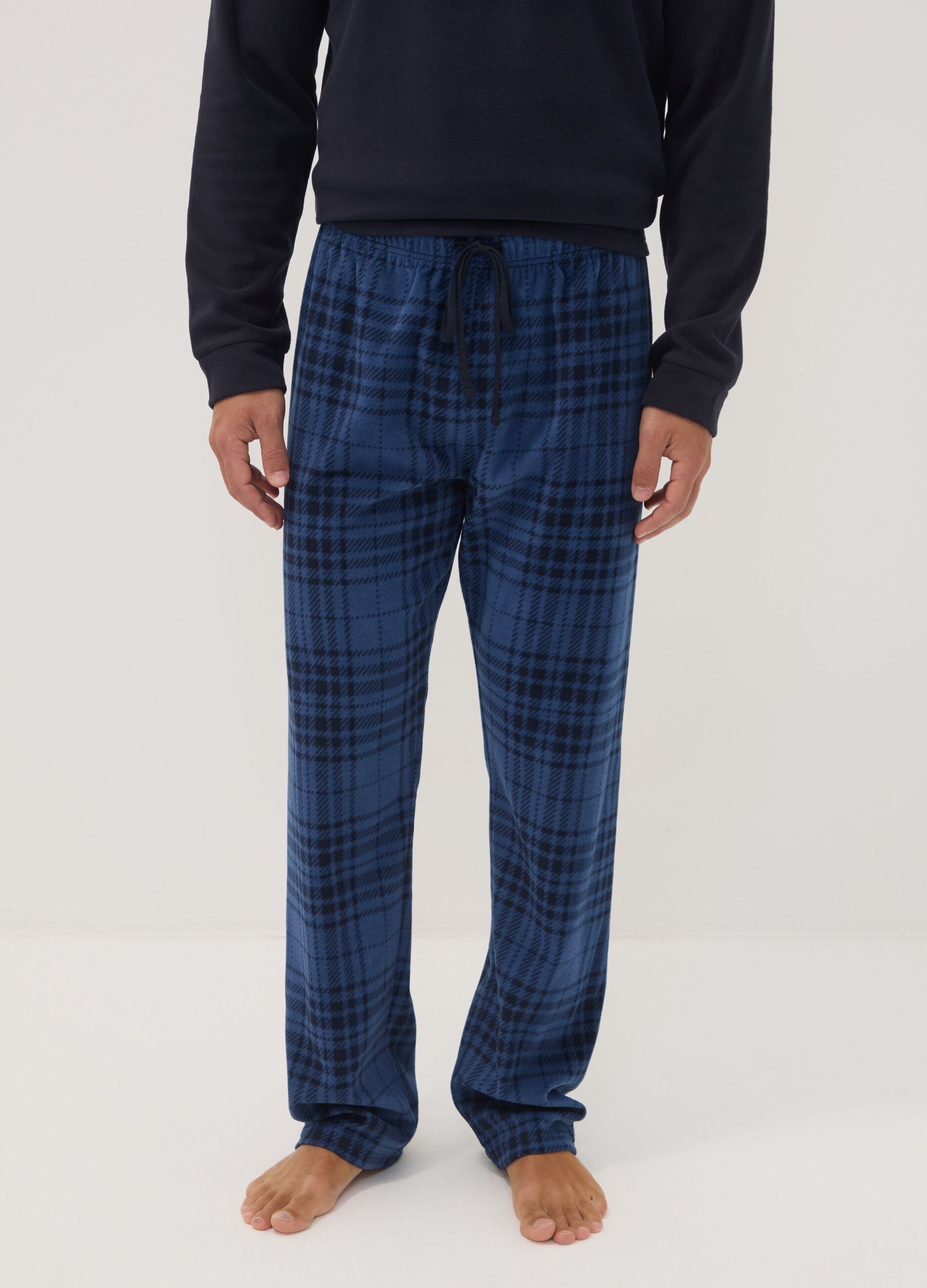 Pigiama blu navy con girocollo e pantaloni a quadri regular fit