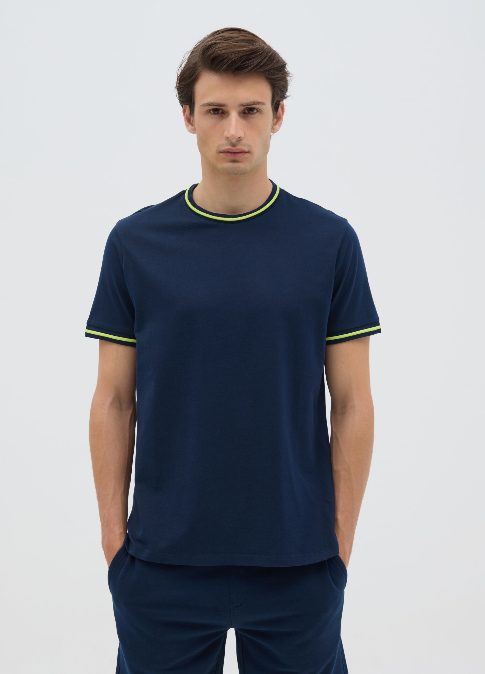 Men's pure cotton dark blue regular fit t-shirt with neon details