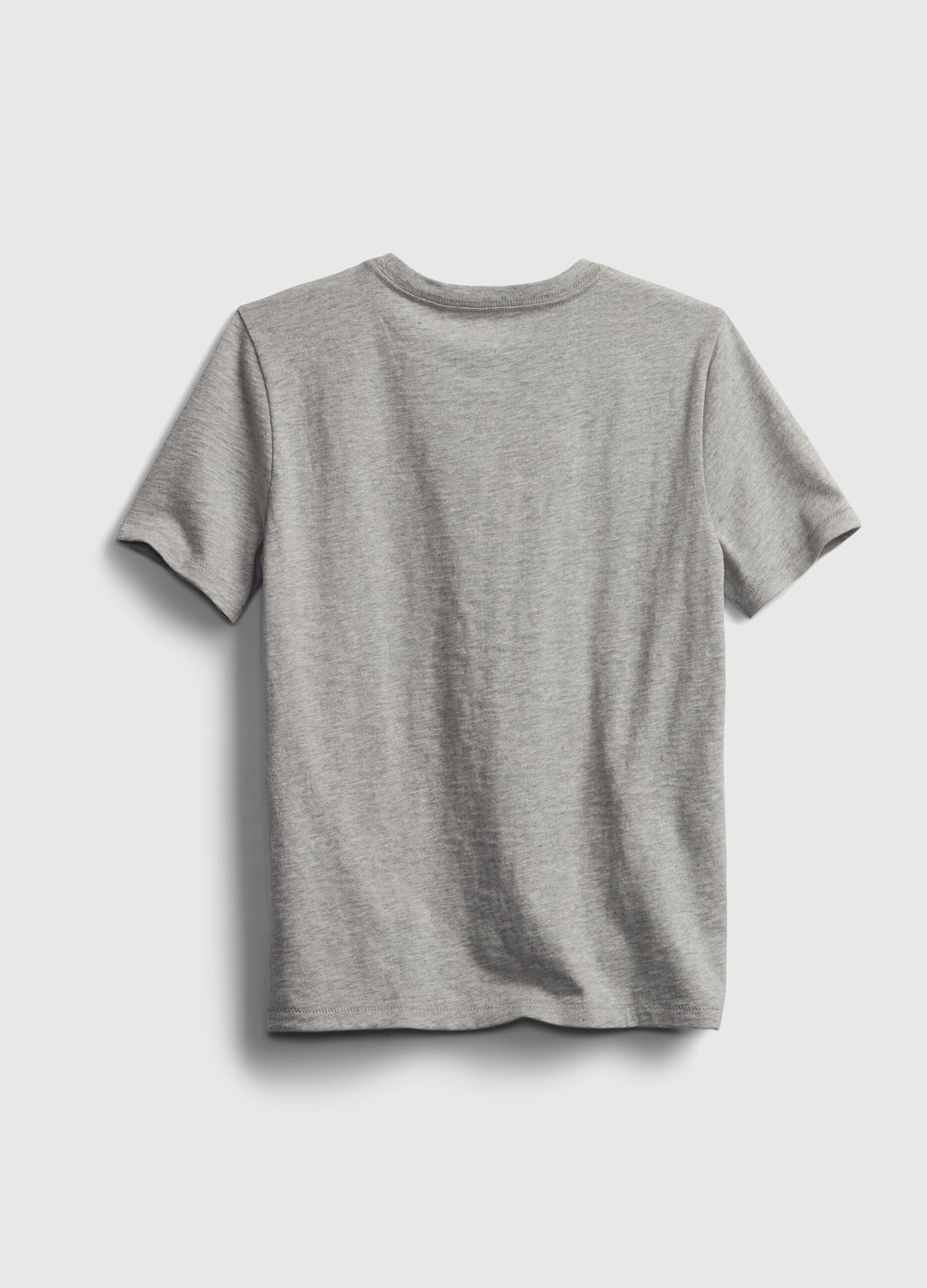 T-shirt with round neck and pocket