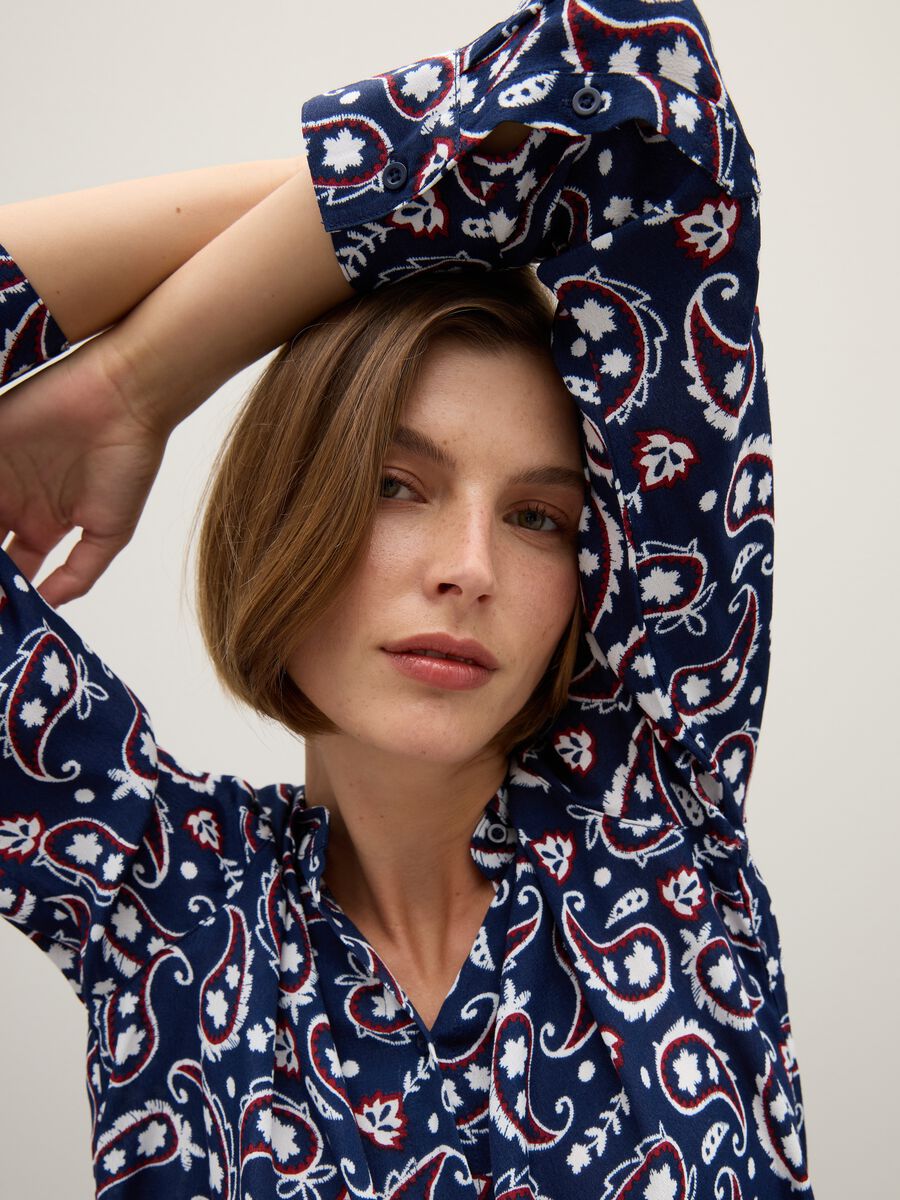 Multicolour Pattern Regular Fit Shirt_3