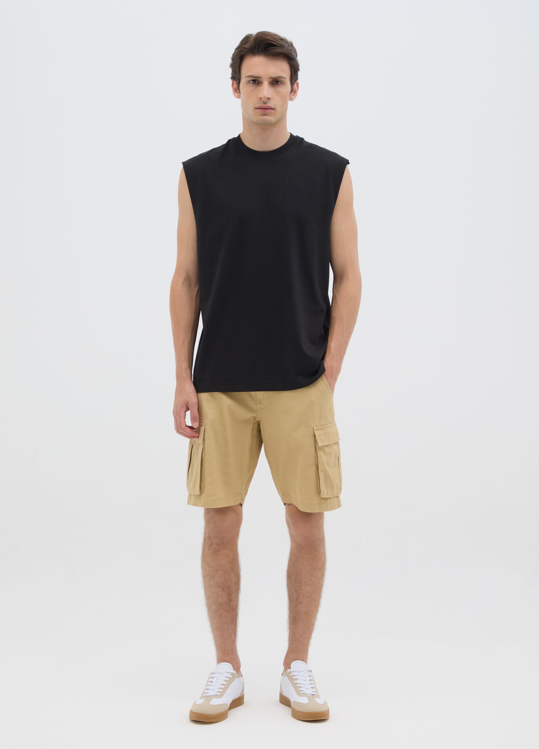 Men's beige pure cotton regular fit shorts