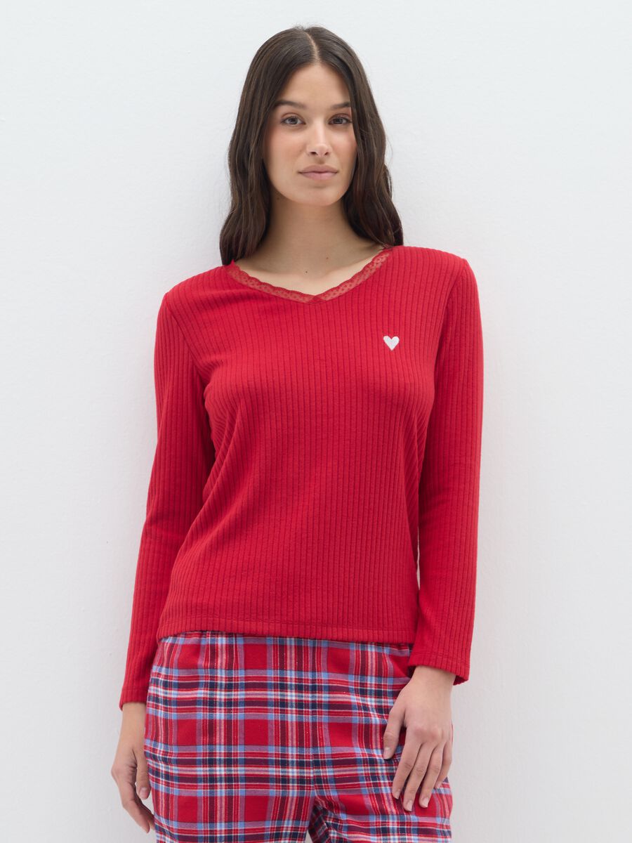 Red V-neck stripe-pattern pyjama top_1