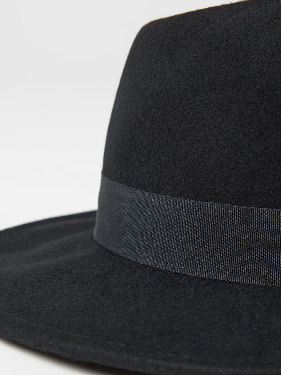Fedora hat in wool_2