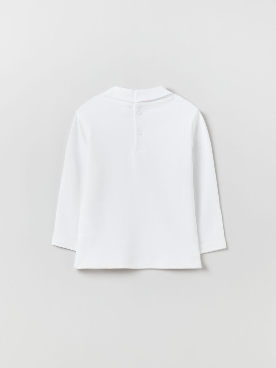 T-shirt a collo alto con stampa natalizia_1
